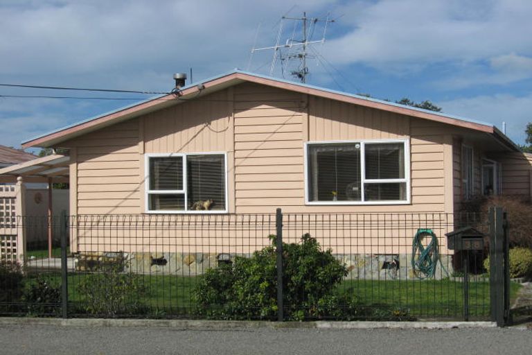 Photo of property in 38 River Road, Masterton, 5810