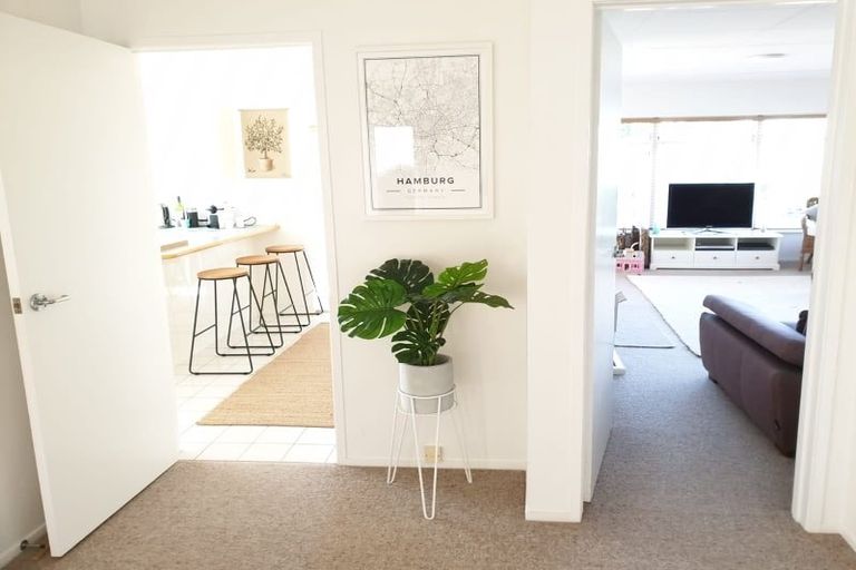 Photo of property in 1/11 Campbell Road, Takapuna, Auckland, 0622