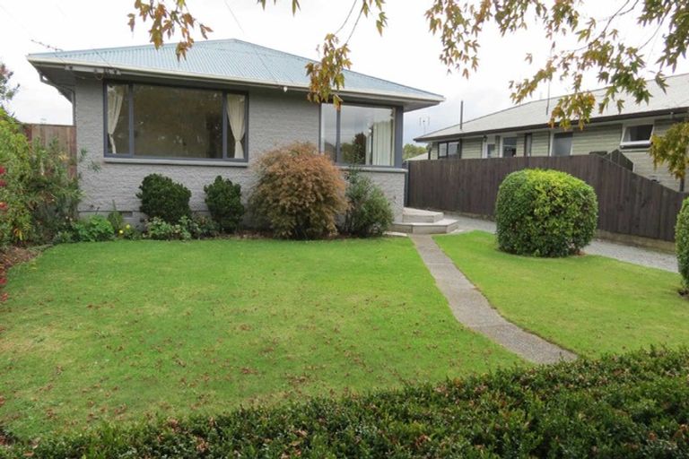 Photo of property in 27 Leo Street, Bishopdale, Christchurch, 8051