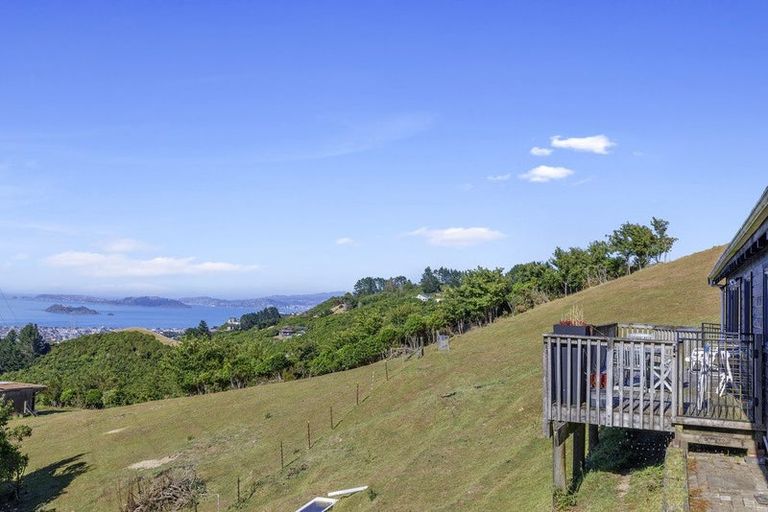Photo of property in 95 Sweetacres Drive, Belmont, Lower Hutt, 5010