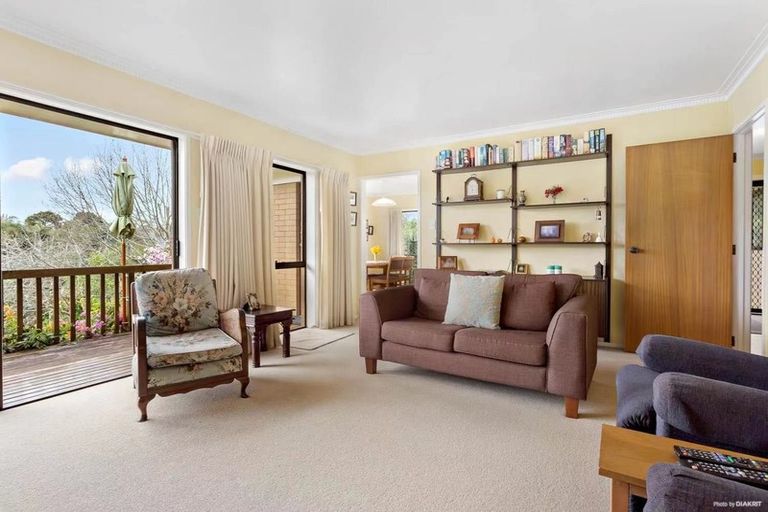 Photo of property in 12 Mcleod Road, Henderson, Auckland, 0612