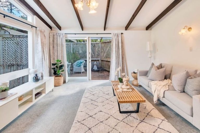 Photo of property in 7/28 Wolsley Avenue, Milford, Auckland, 0620