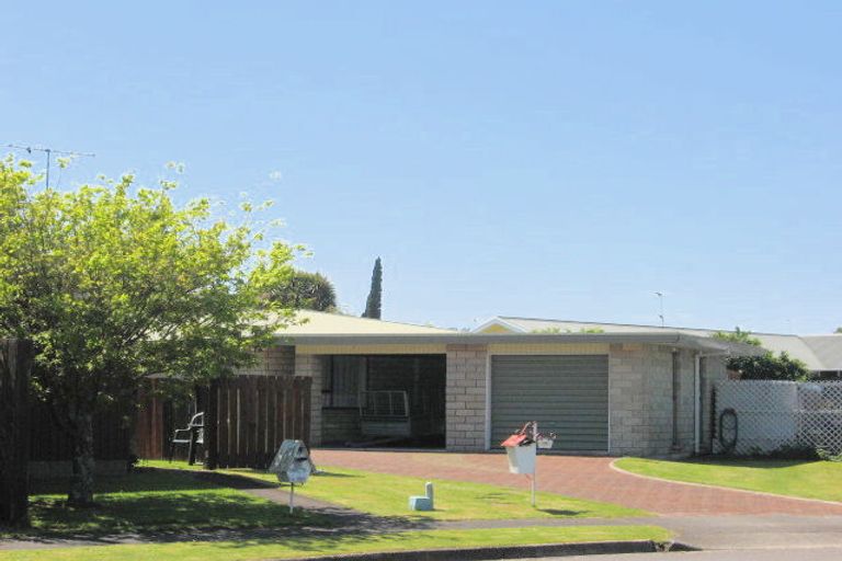 Photo of property in 18 Byron Street, Te Hapara, Gisborne, 4010
