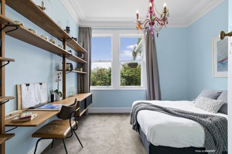 Photo of property in 75 Ironside Road, Johnsonville, Wellington, 6037