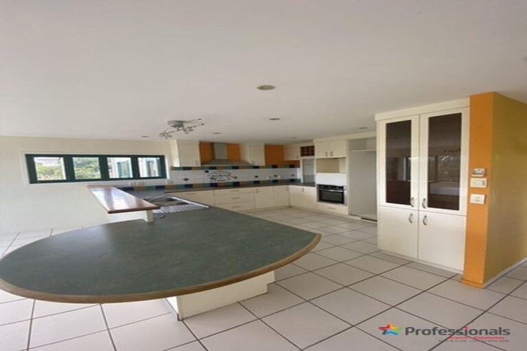 Photo of property in 18 Murphys Road, Flat Bush, Auckland, 2019