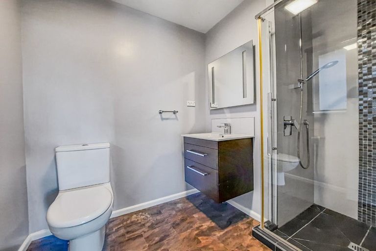 Photo of property in 22 Sevenoaks Drive, Bryndwr, Christchurch, 8053