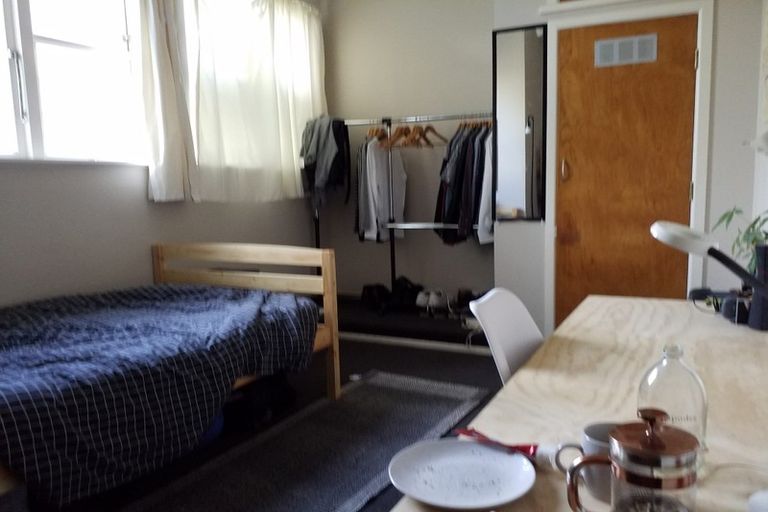 Photo of property in 48 Aurora Terrace, Kelburn, Wellington, 6012