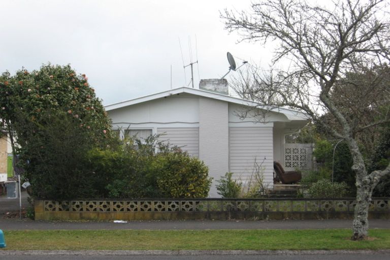 Photo of property in 11 Carrington Avenue, Hillcrest, Hamilton, 3216
