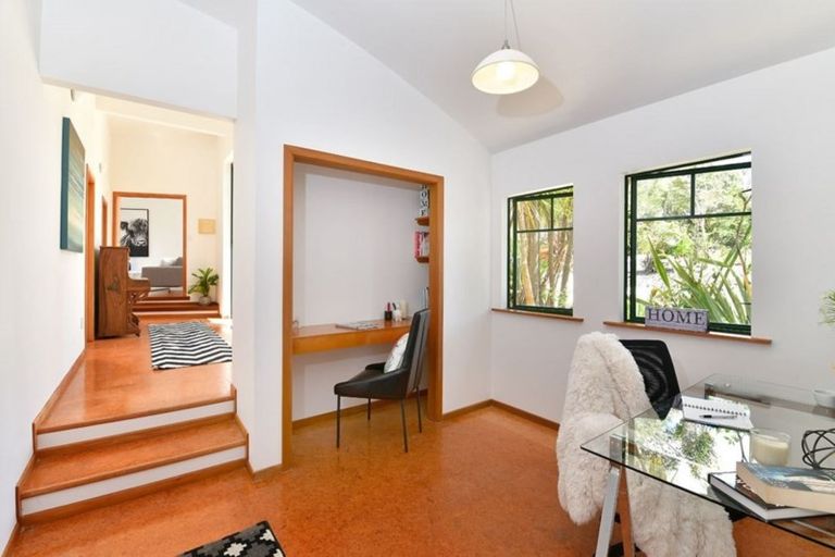 Photo of property in 1447 Old North Road, Helensville, 0875