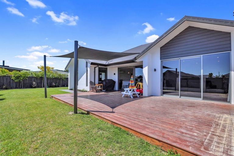 Photo of property in 8 Kelburn Place, Tinwald, Ashburton, 7700