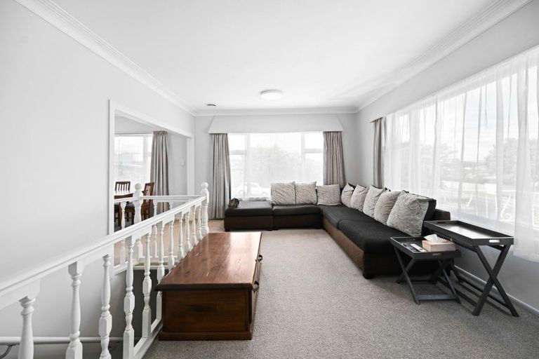 Photo of property in 2 Mountain View Drive, Te Awamutu, 3800