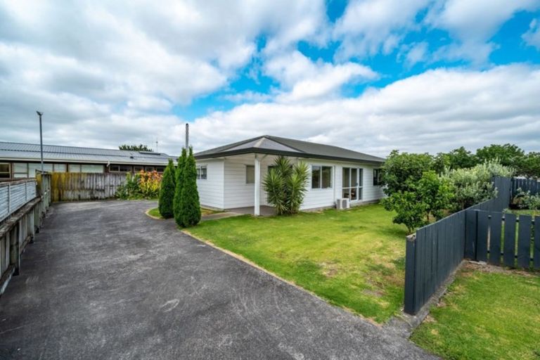 Photo of property in 2b Ranui Street, Ngatea, 3503