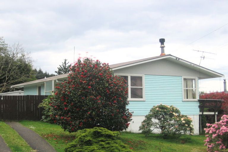Photo of property in 13 Robin Street, Selwyn Heights, Rotorua, 3015