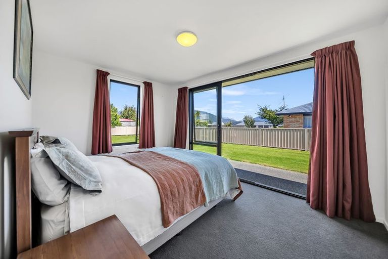 Photo of property in 105 Howden Street, Te Anau, 9600
