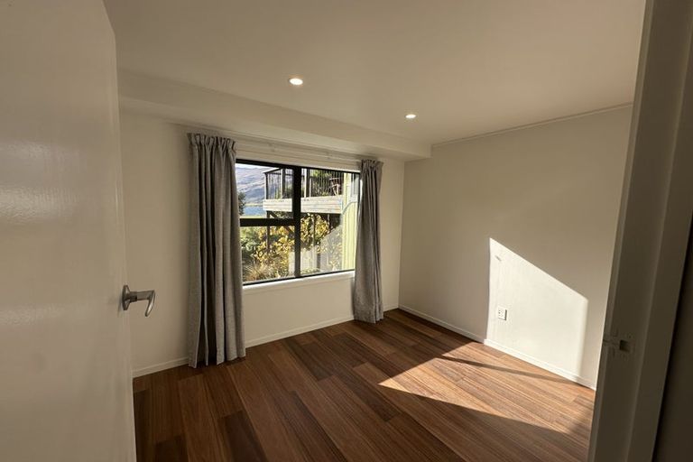 Photo of property in 157 Kent Street, Kingston, Athol, 9793