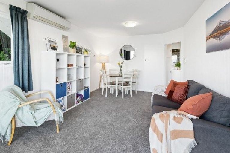 Photo of property in 3/31 Homebush Road, Khandallah, Wellington, 6035