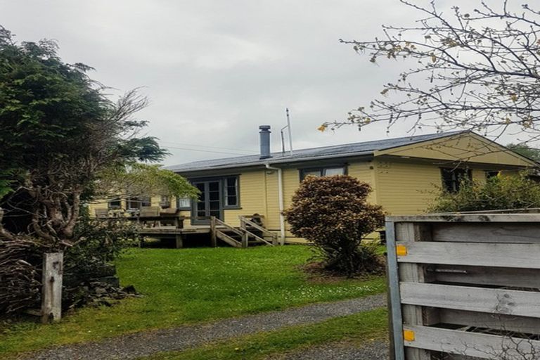 Photo of property in 30 Mackenzie Street, National Park, Owhango, 3989