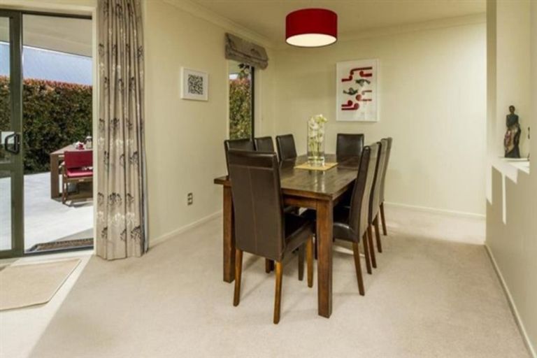 Photo of property in 45 Te Wharau Drive, Greenhithe, Auckland, 0632