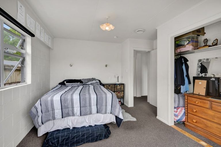 Photo of property in 4 Douglas Street, Hawera, 4610