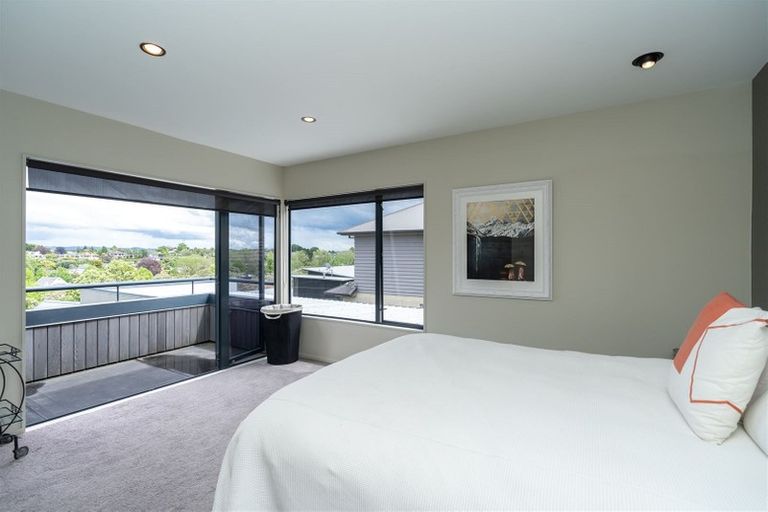 Photo of property in 9a Dalethorpe Avenue, Fairfield, Hamilton, 3214