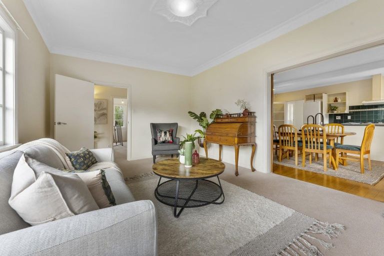 Photo of property in 10 Manuka Street, Hokowhitu, Palmerston North, 4410
