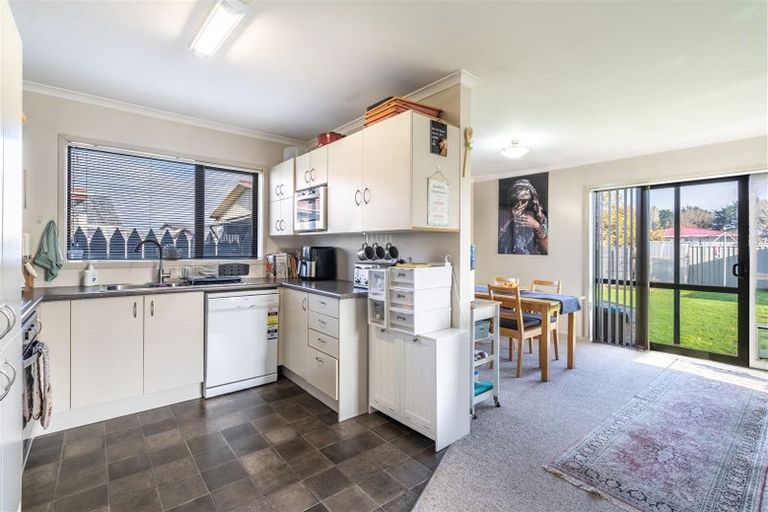 Photo of property in 7 Crowther Crescent, Heidelberg, Invercargill, 9812