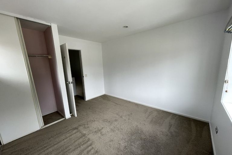 Photo of property in 2126/10 John Jennings Drive, Oteha, Auckland, 0632