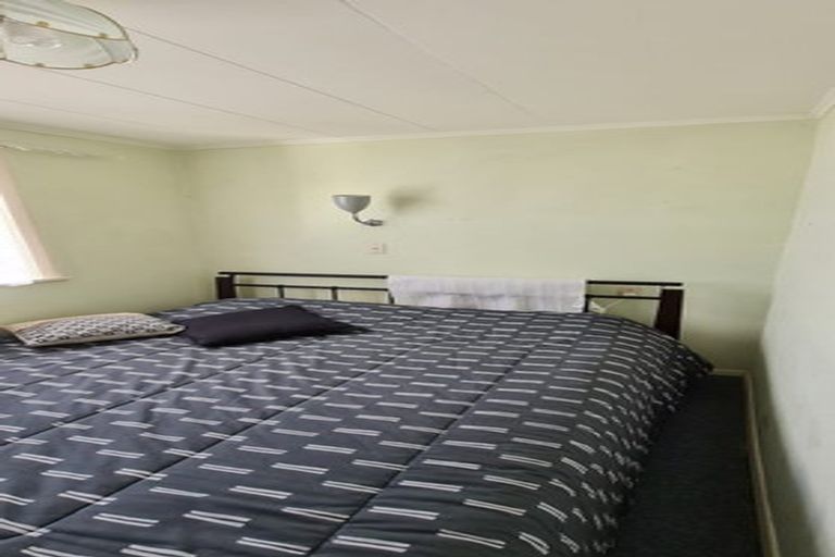 Photo of property in 6 Roxburgh Grove, Petone, Lower Hutt, 5012