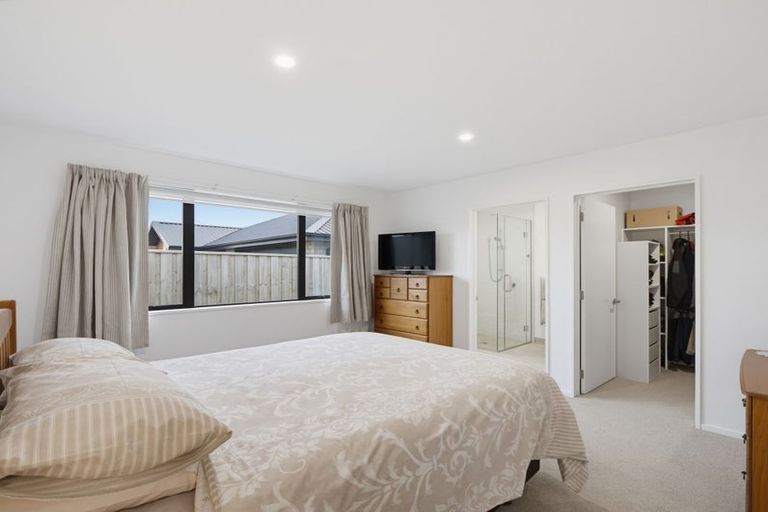 Photo of property in 61 Hilton Drive, Amberley, 7410