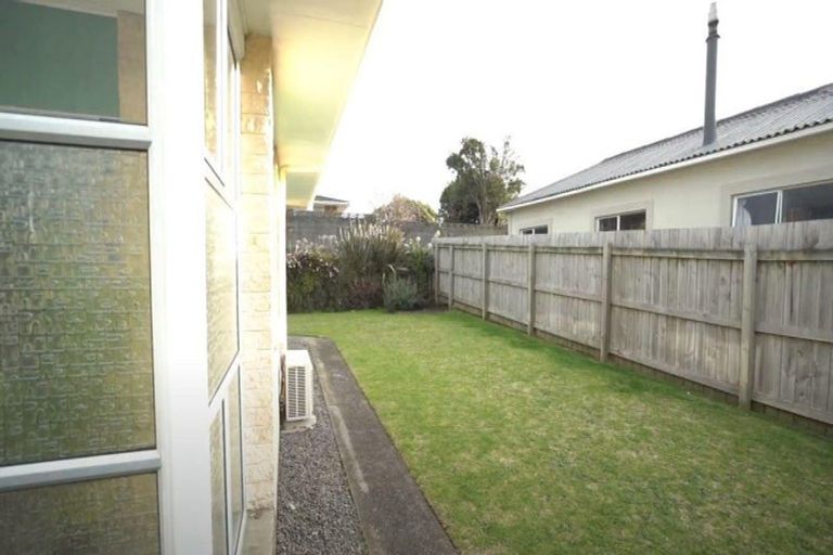 Photo of property in 3b Naumai Place, Spotswood, New Plymouth, 4310