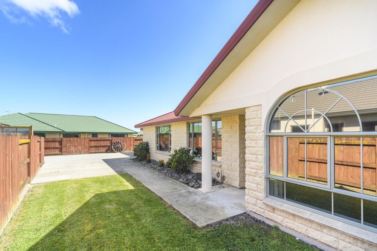 Photo of property in 75 Long Melford Road, Awapuni, Palmerston North, 4412