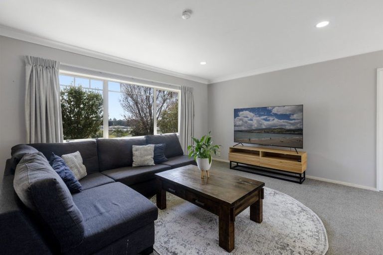 Photo of property in 32 Tawhiri View, Pyes Pa, Tauranga, 3112