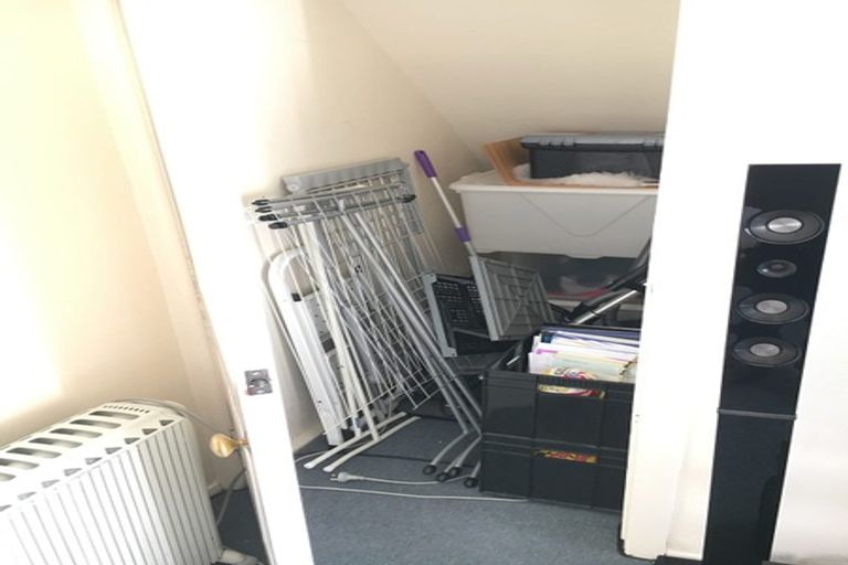 Photo of property in 71 Pirie Street, Mount Victoria, Wellington, 6011