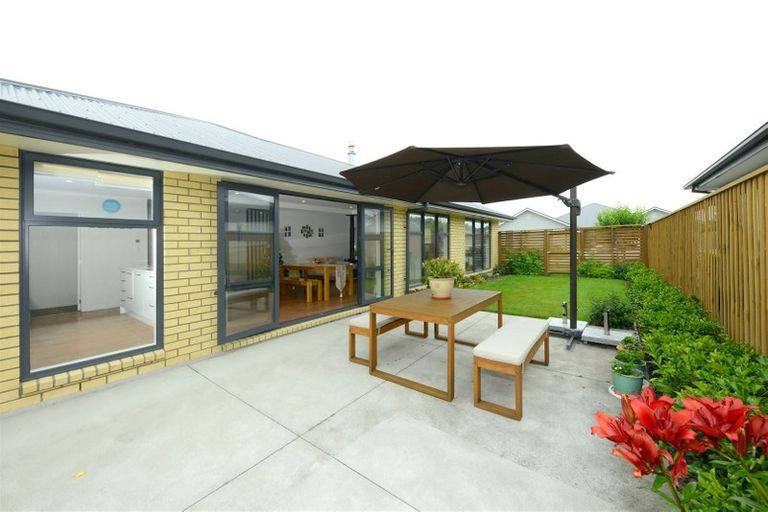 Photo of property in 8 Wallace Crescent, Prebbleton, 7604