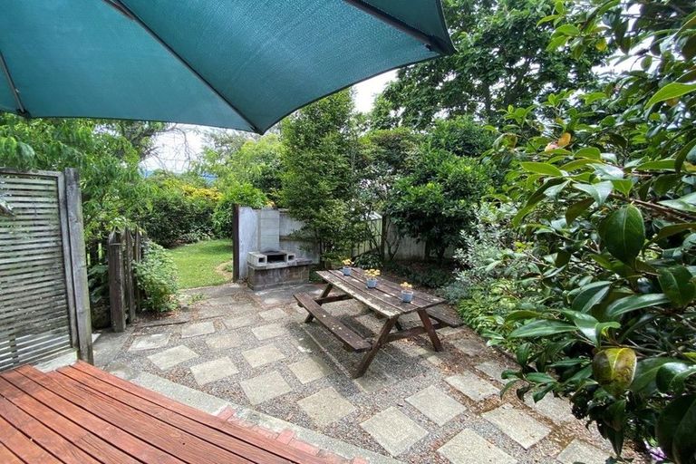 Photo of property in 2 Sunbelt Crescent, Takaka, 7110