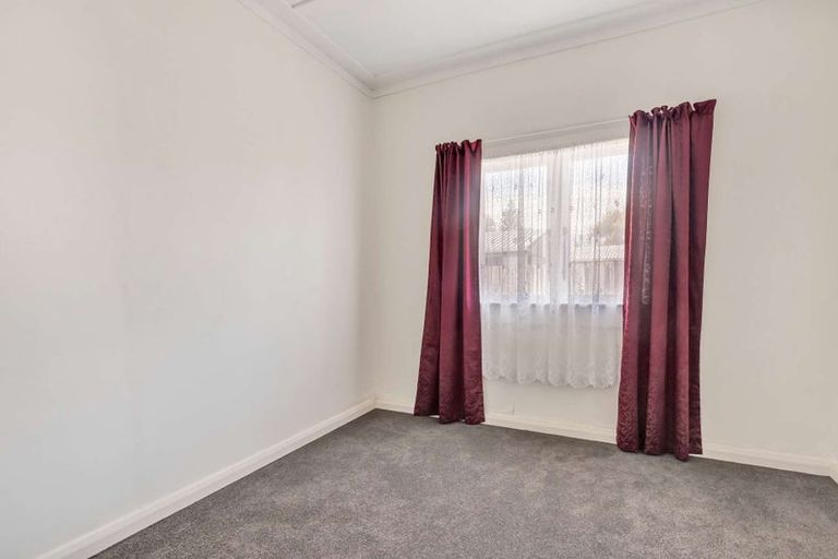 Photo of property in 11 Tawa Street, Edgecumbe, 3120