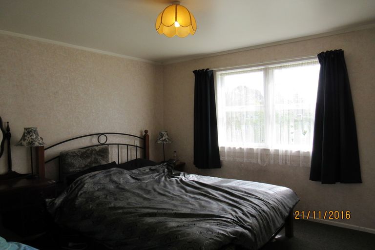 Photo of property in 180 Hakanoa Street, Huntly, 3700