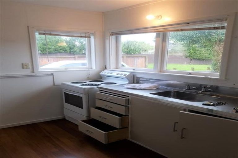 Photo of property in 32 Brentford Place, Manurewa, Auckland, 2102