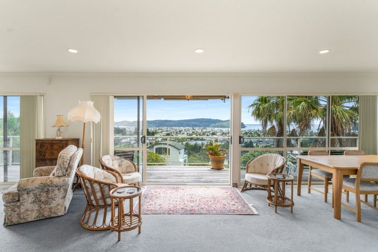 Photo of property in 121 Pacific View Drive, Whangamata, 3620