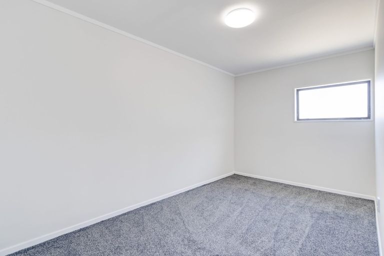 Photo of property in 1/13 Blanes Road, Weymouth, Auckland, 2103