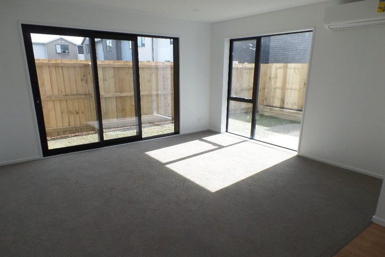Photo of property in 38 Miromiro Street, Broomfield, Christchurch, 8042
