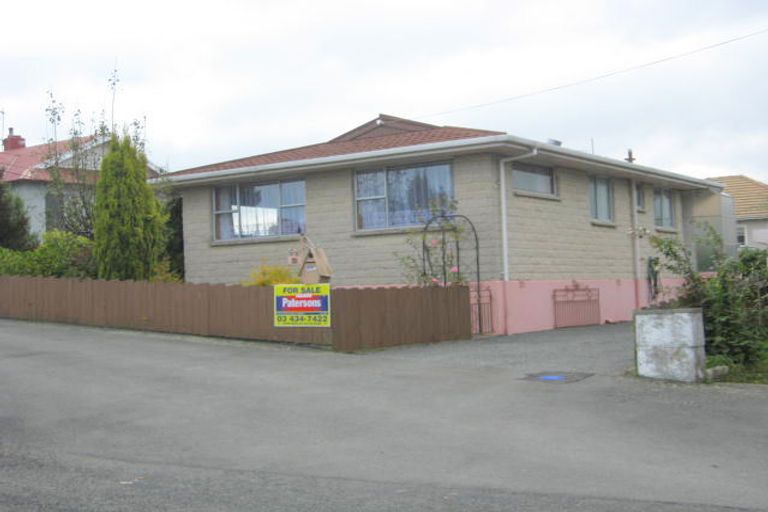 Photo of property in 44a Wansbeck Street, South Hill, Oamaru, 9400