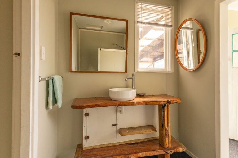 Photo of property in 76 Harihari Tship Road, Harihari, 7884