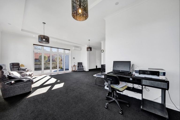 Photo of property in 21 Maire Street, Hawera, 4610