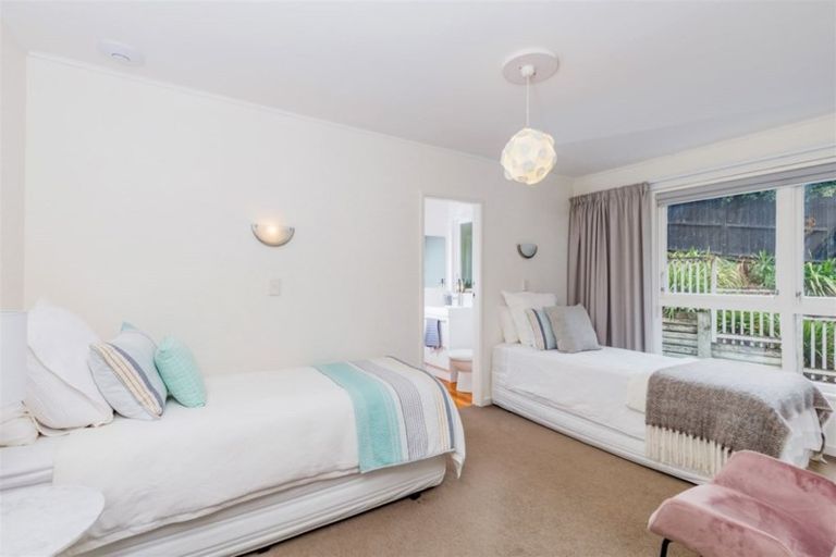 Photo of property in 11 Judges Bay Road, Parnell, Auckland, 1052