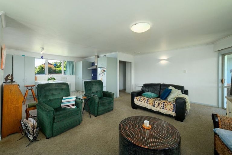 Photo of property in 2 Adelphi Terrace, Kaikoura, 7300