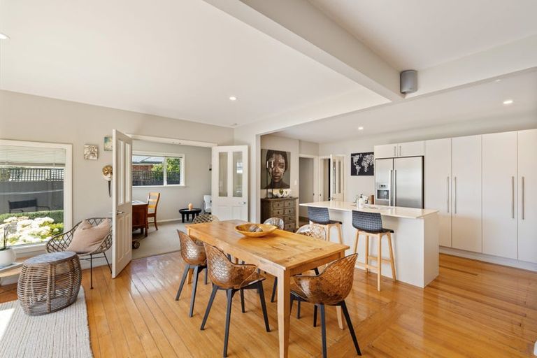 Photo of property in 118 Hamilton Avenue, Ilam, Christchurch, 8041