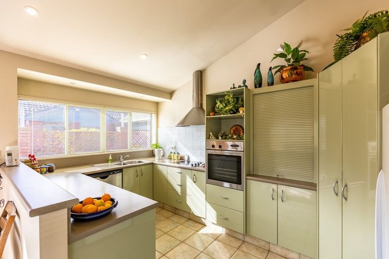 Photo of property in 10 Park Road, Greenmeadows, Napier, 4112