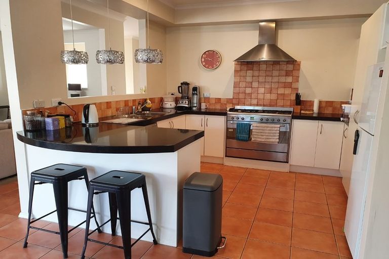 Photo of property in 44 Parkwood Crescent, Gulf Harbour, Whangaparaoa, 0930