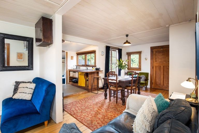 Photo of property in 46 Fox Street, Opunake, 4616